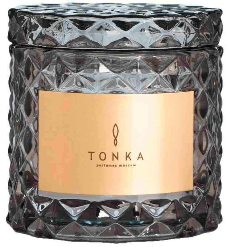 Tonka perfumes moscow. Tonka свечи. Арома свеча Tonka. Свечи Tonka белый.